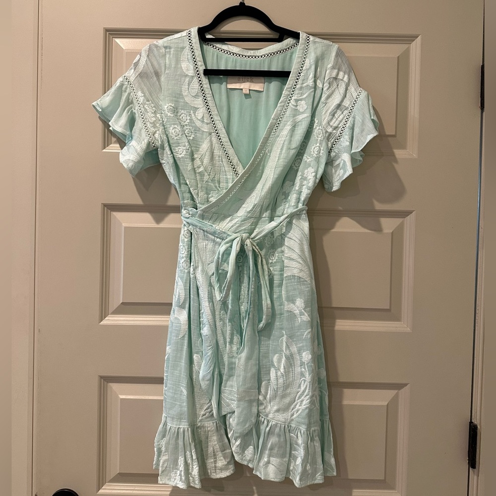 Aijek Natalia Embroidered Flutter Sleeve Wrap Dress Size 2